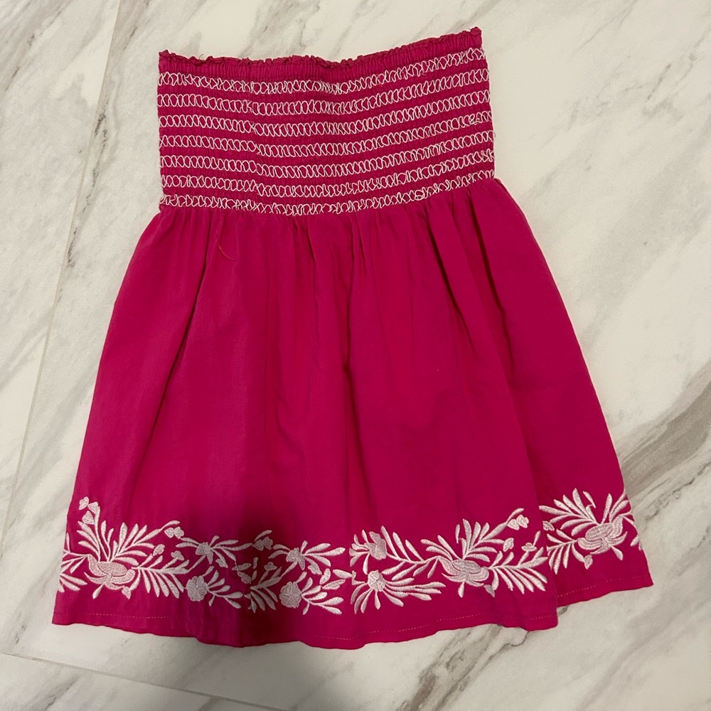 Size small, pink floral strapless shirt